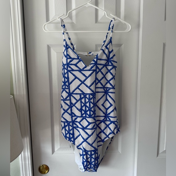 Vineyard Vines Other - Vineyard Vines Bamboo Lattice Print One-Piece